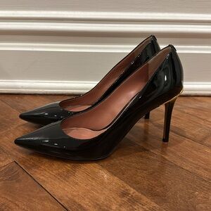 NEW! Bally Black Patent Leather Women's Pumps
